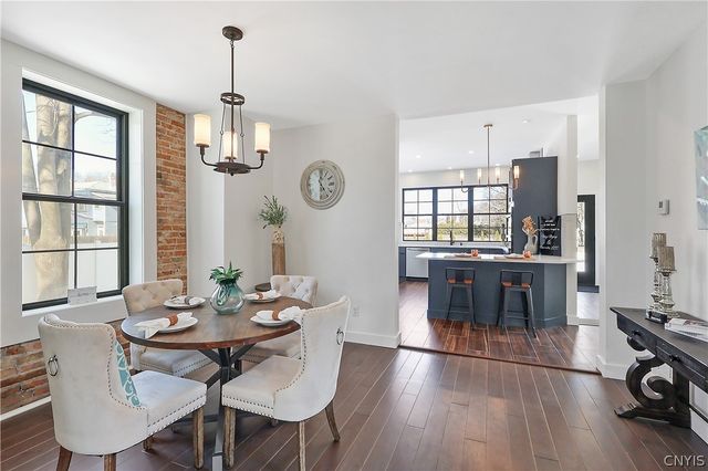 121 East Genesee Street, Auburn, NY 13021