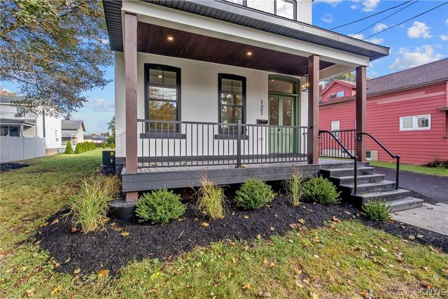 121 East Genesee Street, Auburn, NY 13021