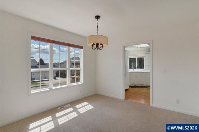 1764 Whitney Dr NW, Salem, OR 97304