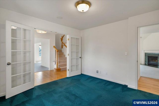 1764 Whitney Dr NW, Salem, OR 97304