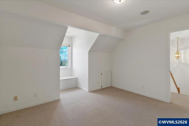 1764 Whitney Dr NW, Salem, OR 97304