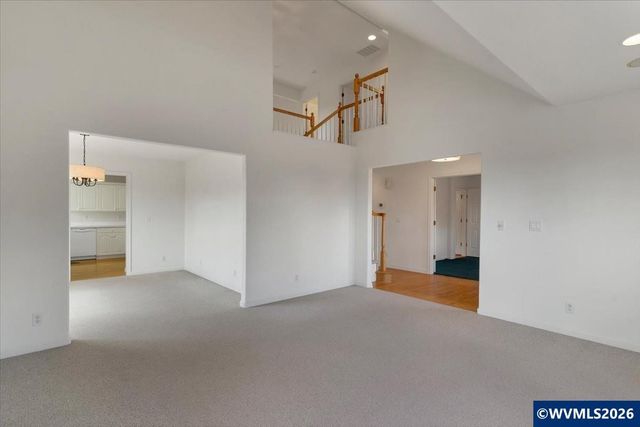 1764 Whitney Dr NW, Salem, OR 97304