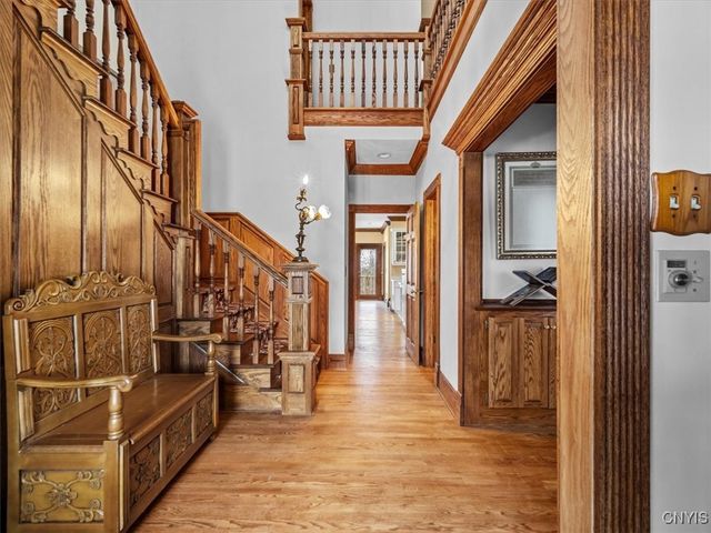 4318 Hawthorne Drive, Vernon, NY 13476