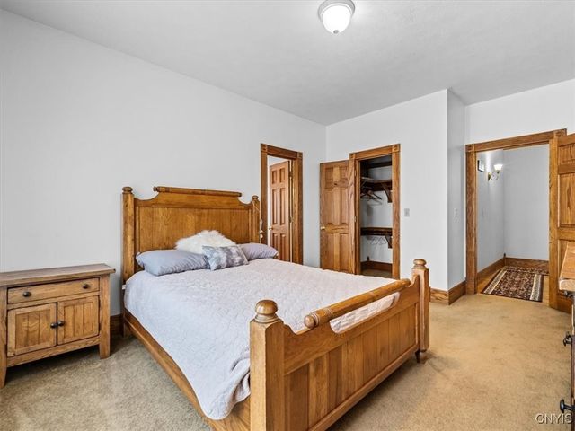 4318 Hawthorne Drive, Vernon, NY 13476