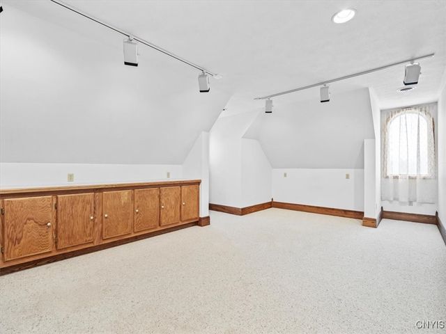 4318 Hawthorne Drive, Vernon, NY 13476