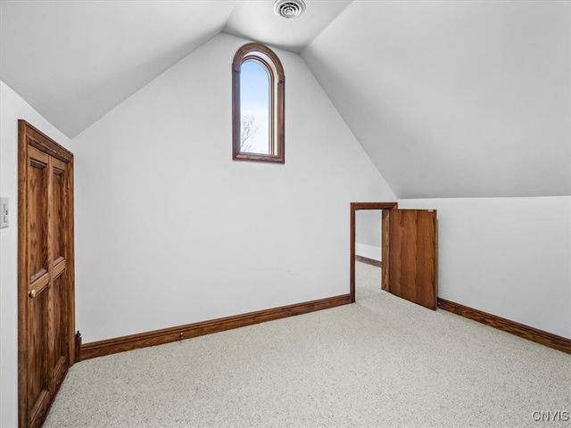 4318 Hawthorne Drive, Vernon, NY 13476