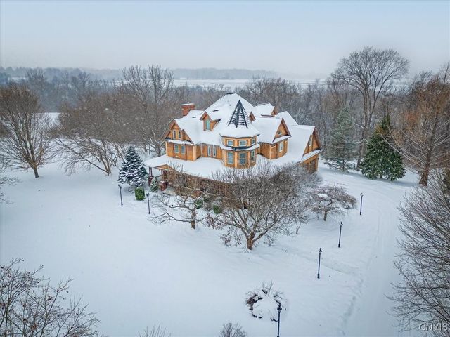 4318 Hawthorne Drive, Vernon, NY 13476