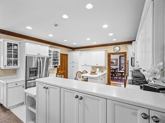 4318 Hawthorne Drive, Vernon, NY 13476