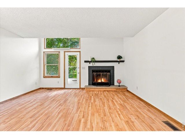 228 E 42nd St, Loveland, CO 80538