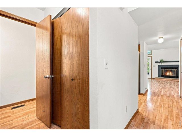 228 E 42nd St, Loveland, CO 80538