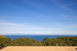 311 Lighthouse, Pacific Grove, CA 93950