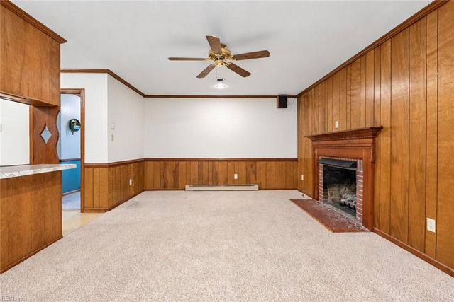 136 Princess Margaret DR, Newport News, VA 23602