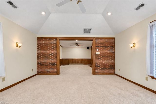 136 Princess Margaret DR, Newport News, VA 23602
