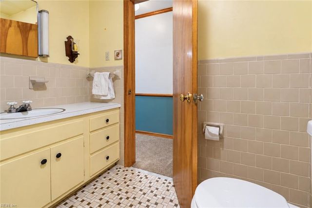 136 Princess Margaret DR, Newport News, VA 23602