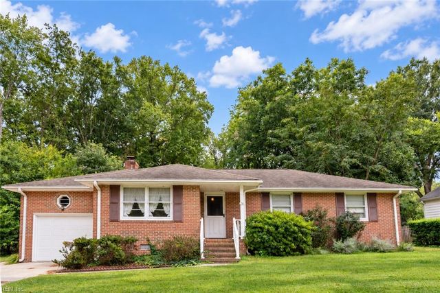 136 Princess Margaret DR, Newport News, VA 23602