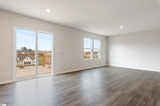 483 Sundown Drive, Spartanburg, SC 29302