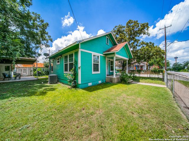1402 WYOMING ST, San Antonio, TX 78203