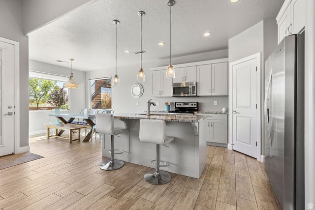 3205 S 4900 W, Hurricane, UT 84737