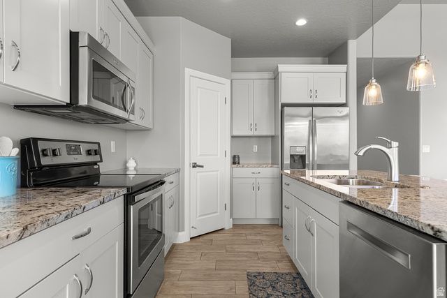 3205 S 4900 W, Hurricane, UT 84737