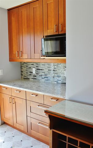 1924 Lindsay Lane, Ann Arbor, MI 48104