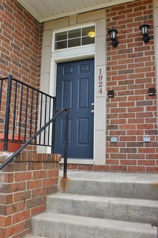 1924 Lindsay Lane, Ann Arbor, MI 48104