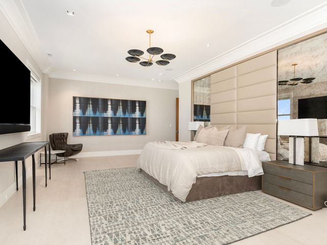 10 Illinois Street 5A, St. Charles, IL 60174