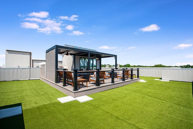 10 Illinois Street 5A, St. Charles, IL 60174