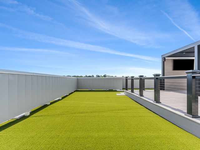 10 Illinois Street 5A, St. Charles, IL 60174