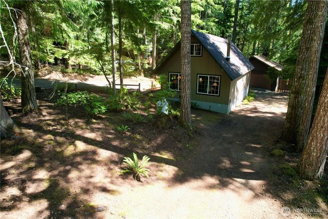 111 N Mount Church Drive, Hoodsport, WA 98548
