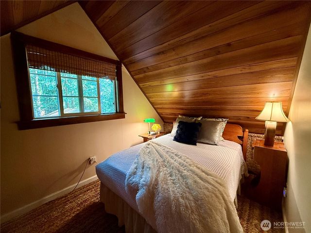 111 N Mount Church Drive, Hoodsport, WA 98548