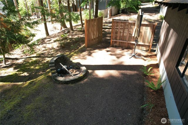 111 N Mount Church Drive, Hoodsport, WA 98548