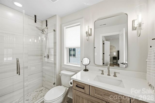 2723 Ritz Lane, Matthews, NC 28105