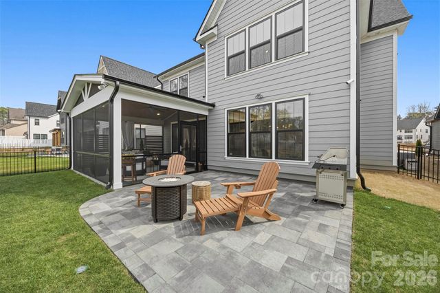 2723 Ritz Lane, Matthews, NC 28105