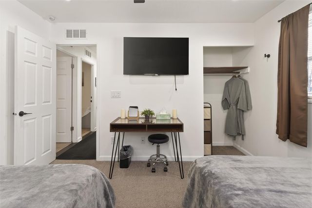 48 Rouge Road, Henrietta, NY 14623