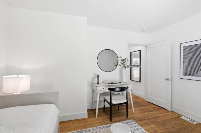 32 Beverly Drive, San Carlos, CA 94070