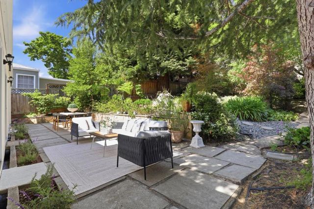 32 Beverly Drive, San Carlos, CA 94070