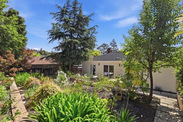 32 Beverly Drive, San Carlos, CA 94070