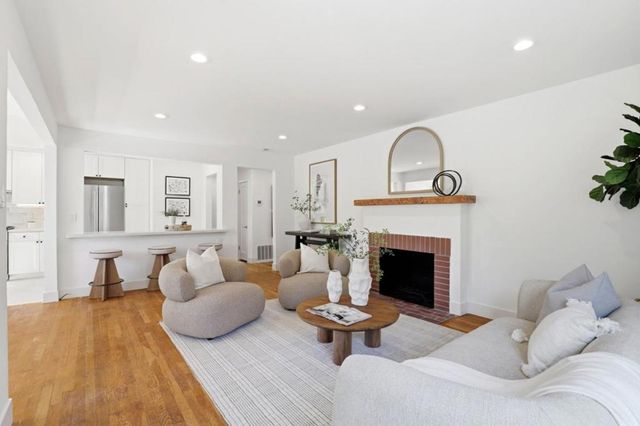 32 Beverly Drive, San Carlos, CA 94070