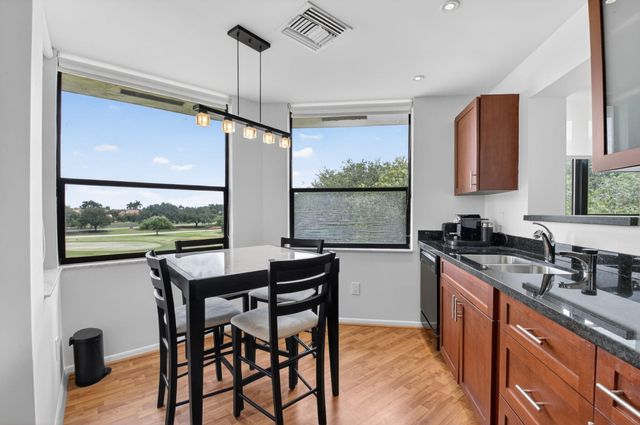 7460 La Paz Boulevard 306, Boca Raton, FL 33433