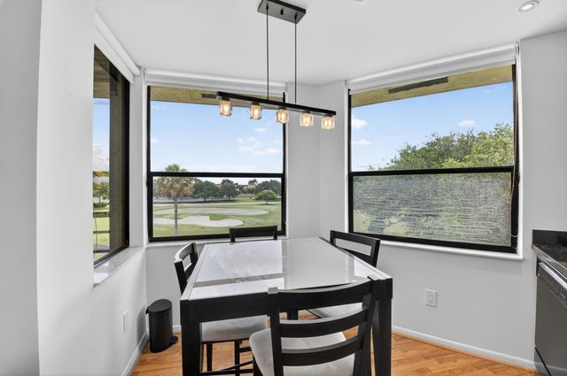7460 La Paz Boulevard 306, Boca Raton, FL 33433