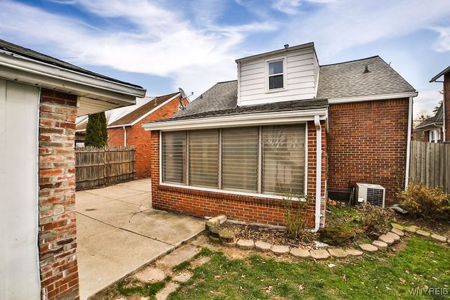 32 Lorraine Avenue, Buffalo, NY 14220