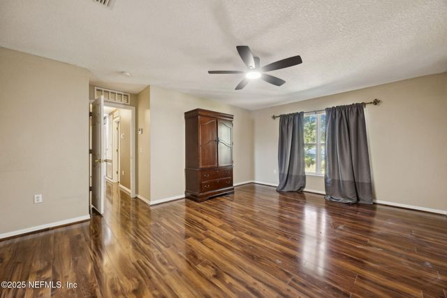 87233 KIPLING Drive, Yulee, FL 32097