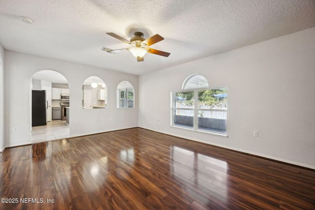 87233 KIPLING Drive, Yulee, FL 32097