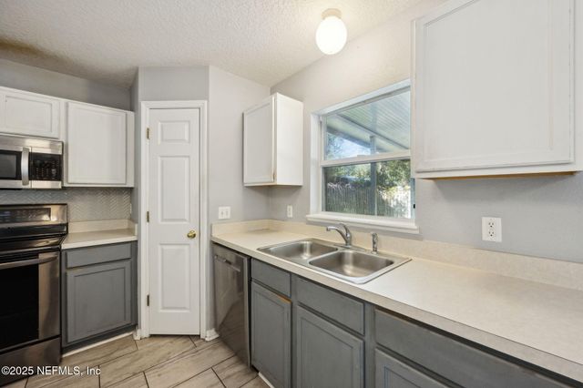 87233 KIPLING Drive, Yulee, FL 32097