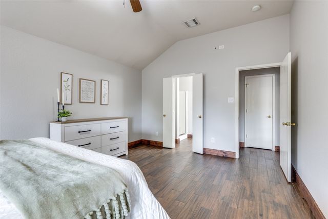 661 Mistymoor Lane, Fort Worth, TX 76052
