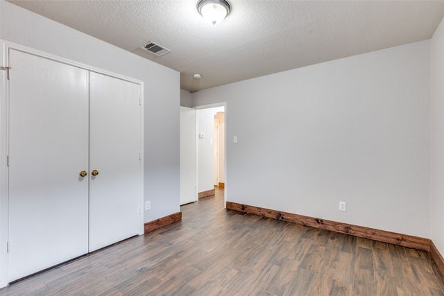661 Mistymoor Lane, Fort Worth, TX 76052