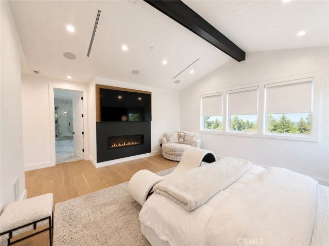 5100 Libbit, Encino, CA 91436