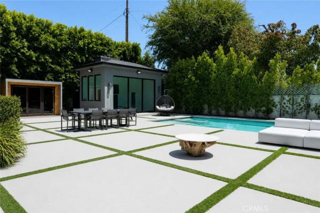 5100 Libbit, Encino, CA 91436