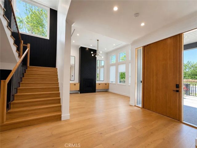 5100 Libbit, Encino, CA 91436