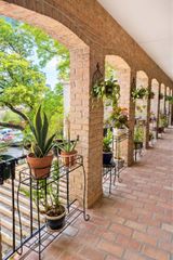 4633 Wild Indigo Street 555, Houston, TX 77027